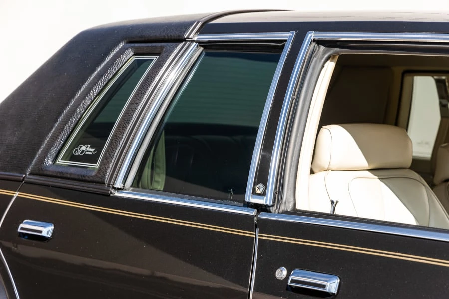 1980 Chrysler New Yorker - Image 14 of 31