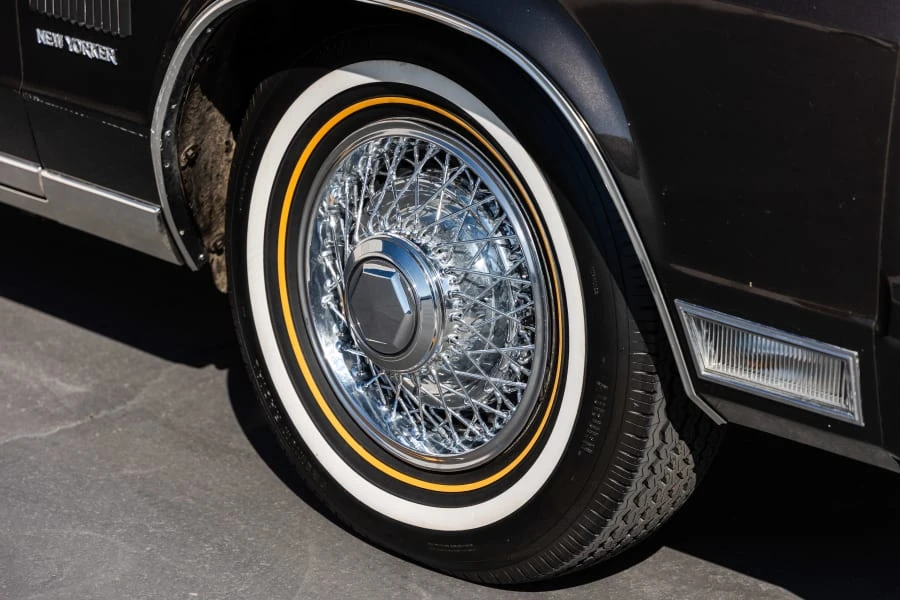 1980 Chrysler New Yorker - Image 16 of 31