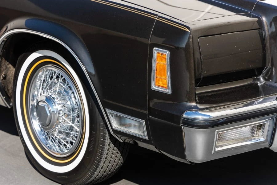 1980 Chrysler New Yorker - Image 11 of 31