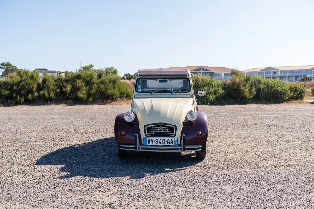 2026 Citroen 2CV - Image 2 of 30