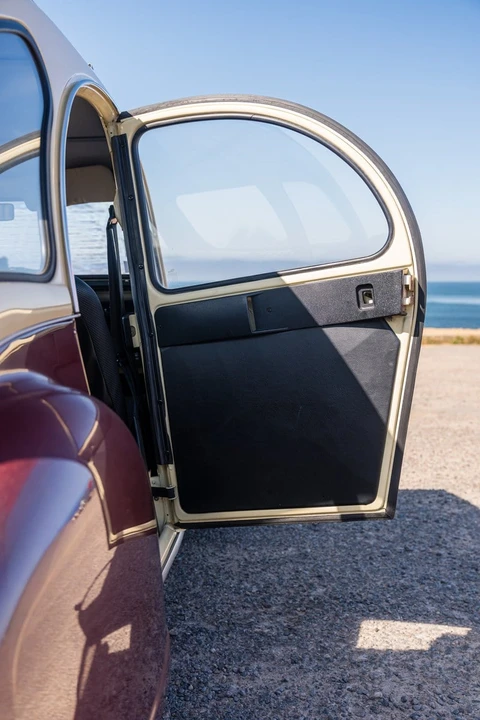 2026 Citroen 2CV - Image 24 of 30
