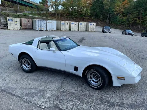 1980 Chevrolet Corvette C3 - Image 2 of 8