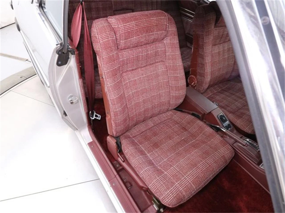 1980 Nissan 810 Bluebird - Image 19 of 31
