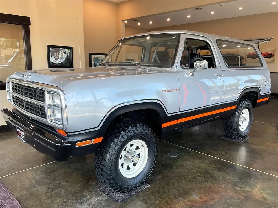 1980 Dodge Ramcharger - Image 2 of 30