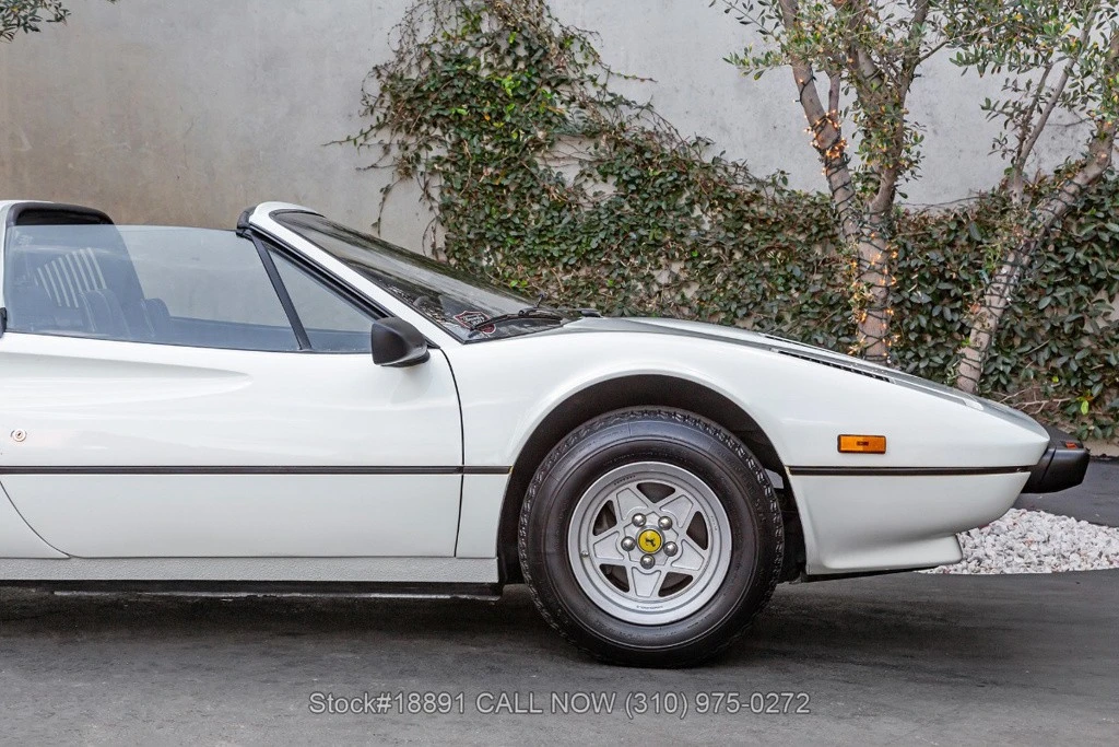 1980 Ferrari 308 - Image 16 of 24