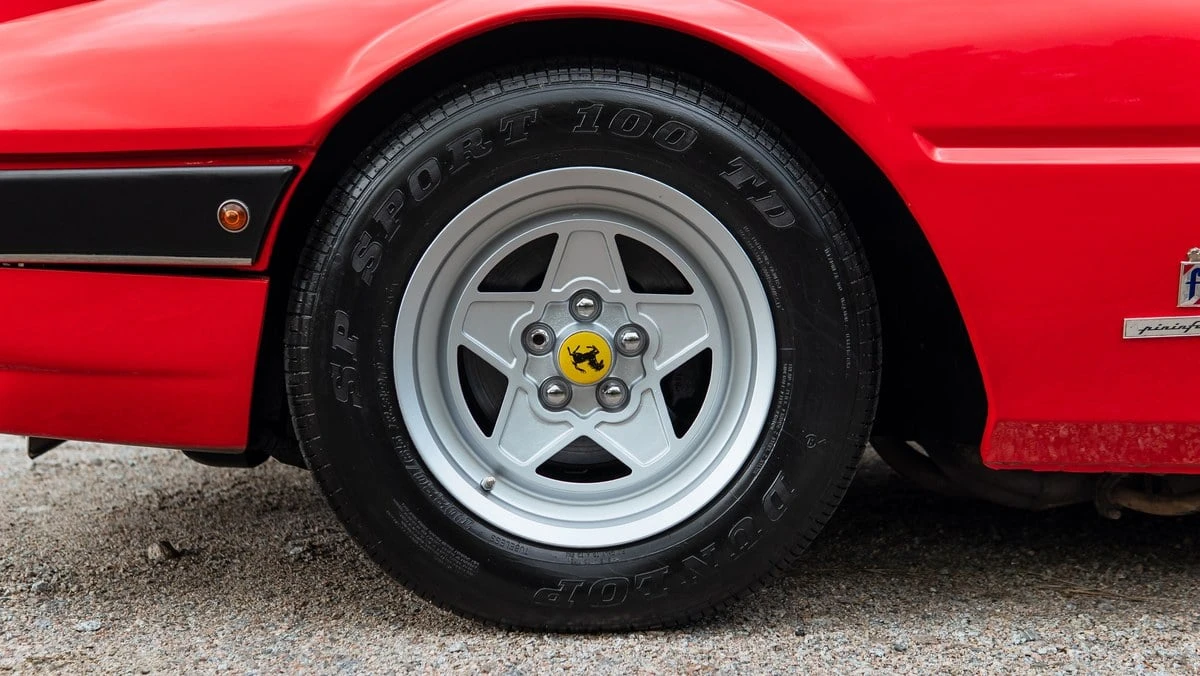 1980 Ferrari 400i - Image 29 of 30