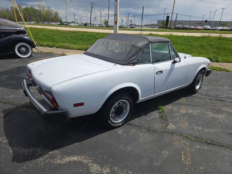 1980 Fiat 124 Sport Spider - Image 4 of 9