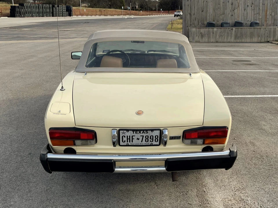 1980 Fiat 124 Sport Spider - Image 29 of 31