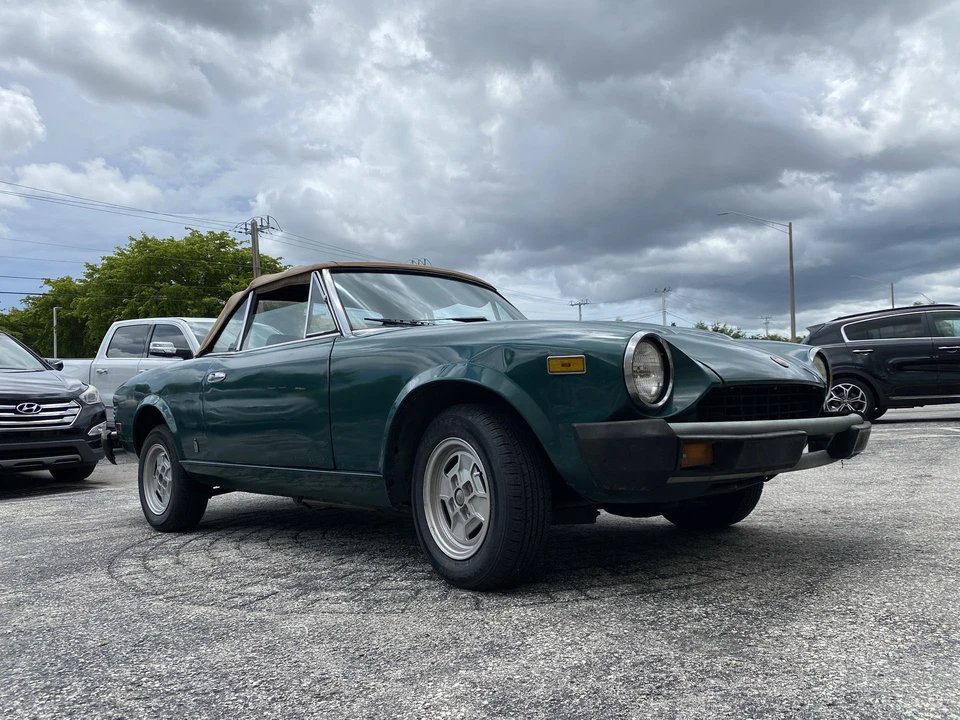 1980 Fiat 124 Sport Spider - Image 13 of 31