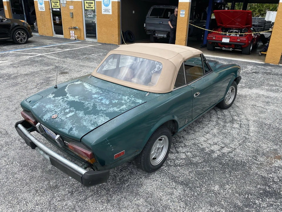 1980 Fiat 124 Sport Spider - Image 8 of 31