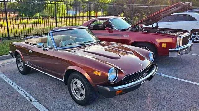 1980 Fiat 124 Spider Classica Convertible 2D