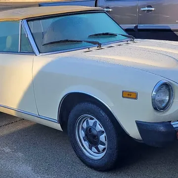 1980 Fiat 124 Spider