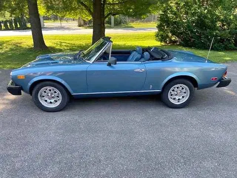 1980 Fiat 124 Spider