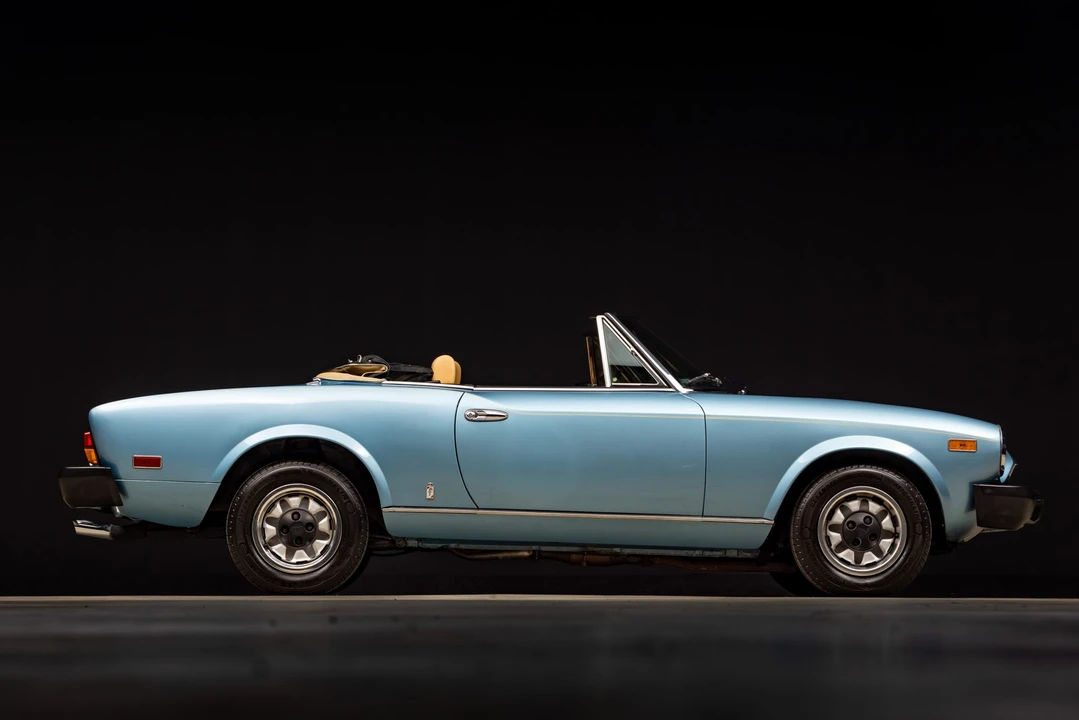 1980 Fiat 124 Sport Spider - Image 21 of 31