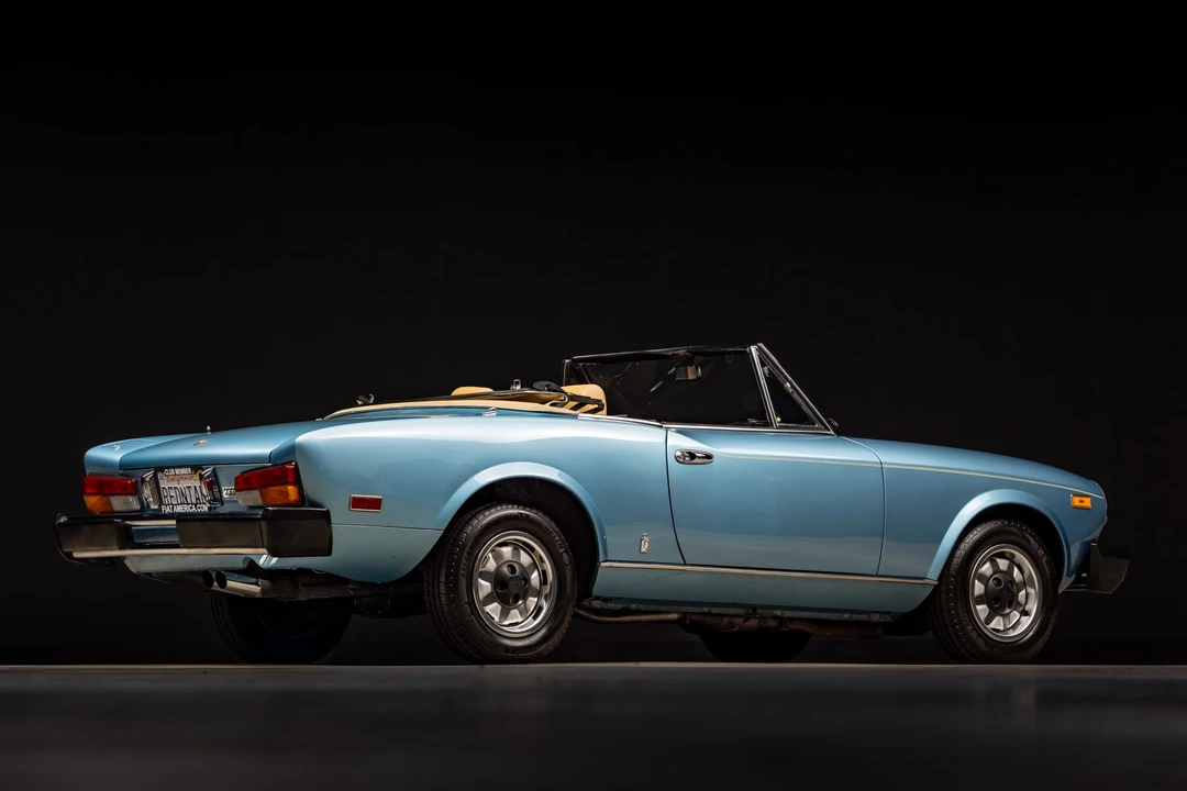 1980 Fiat 124 Sport Spider - Image 22 of 31