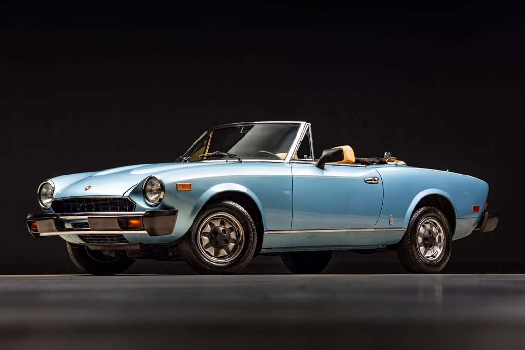 1980 Fiat 124 Sport Spider - Image 2 of 31