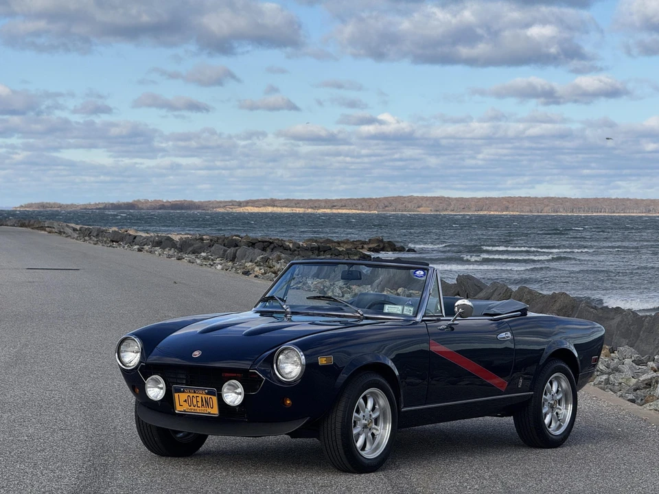 1980 Fiat 124 Sport Spider - Image 5 of 31