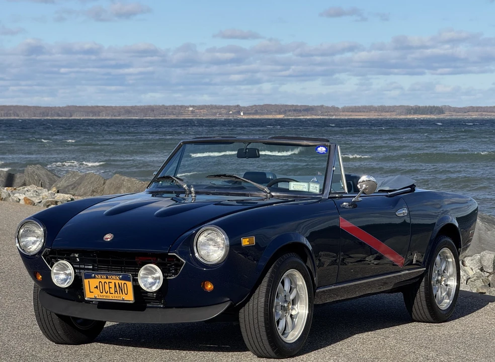 1980 Fiat 124 Sport Spider - Image 10 of 31