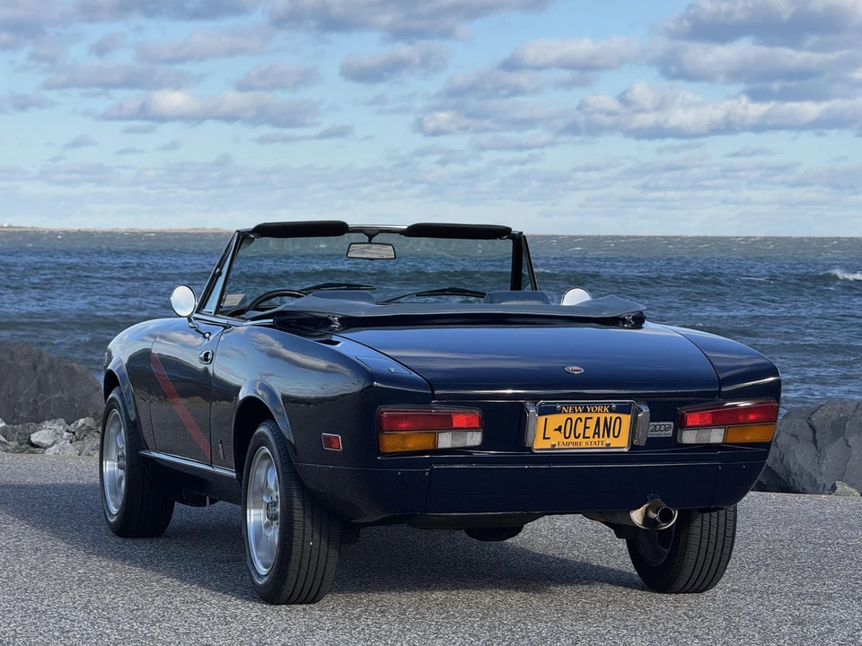 1980 Fiat 124 Sport Spider - Image 22 of 31