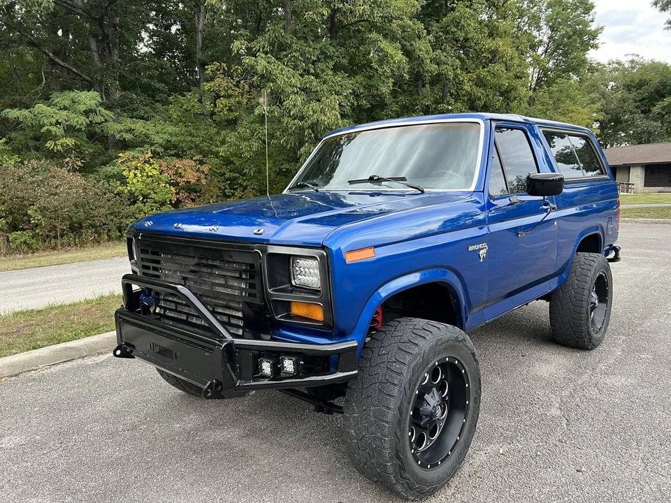 1980 Ford Bronco 3rd Gen - Image 2 of 7