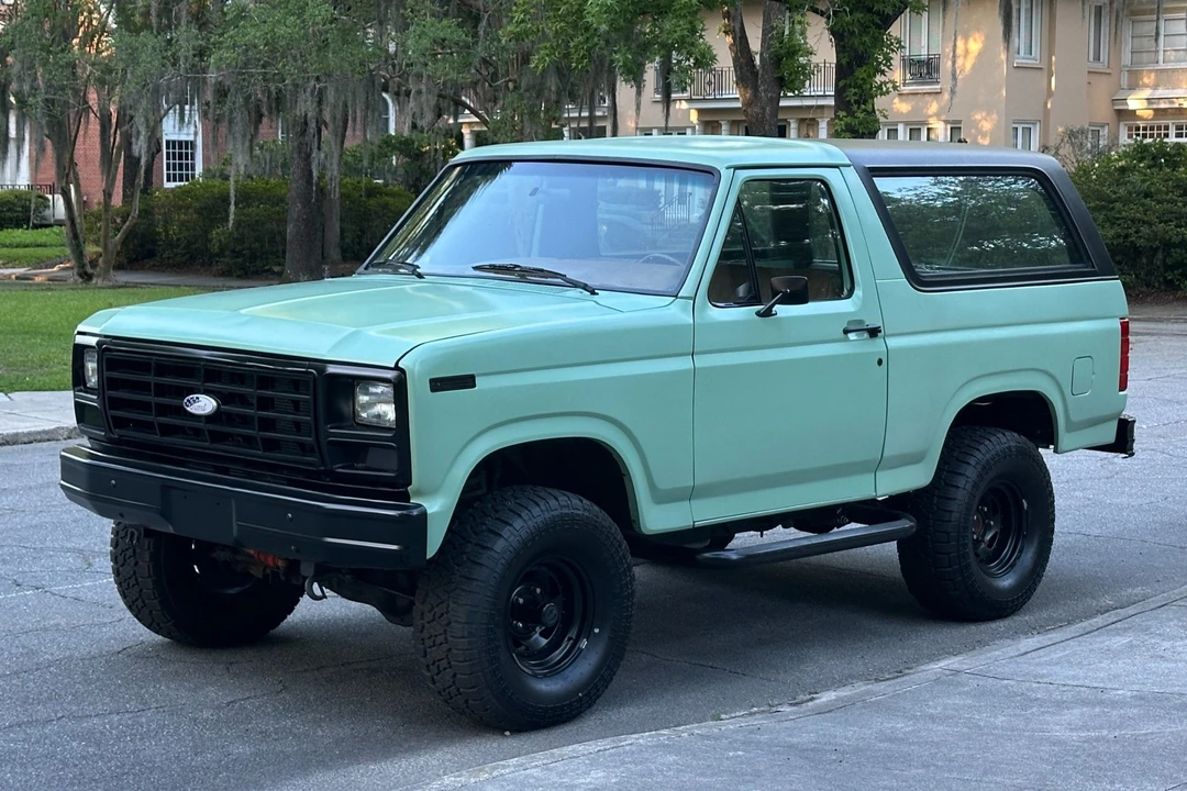 1980 Ford Bronco 3rd Gen - Image 2 of 31