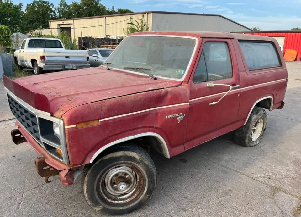 1980 Ford Bronco 3rd Gen - Image 2 of 3
