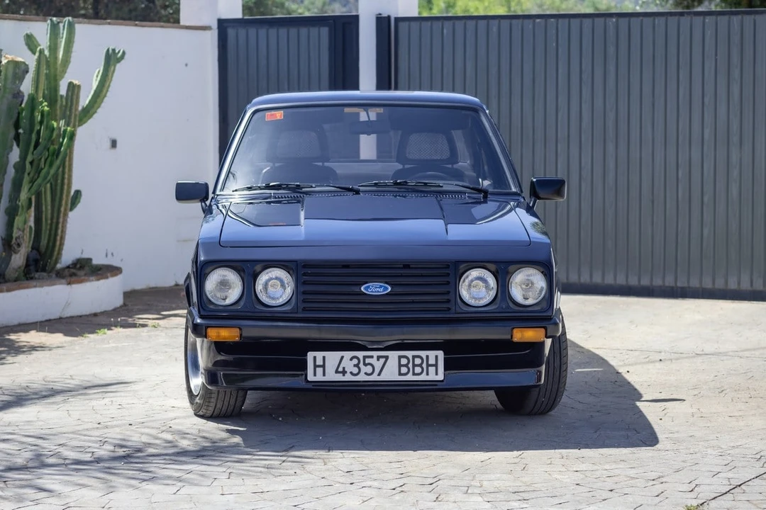 2000 Ford Escort - Image 3 of 31