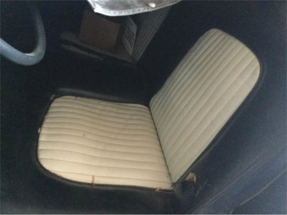 1980 Ford Thunderbird 8th Gen - Image 4 of 12