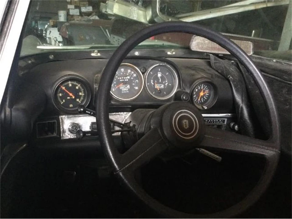 1980 Ford Thunderbird 8th Gen - Image 2 of 12