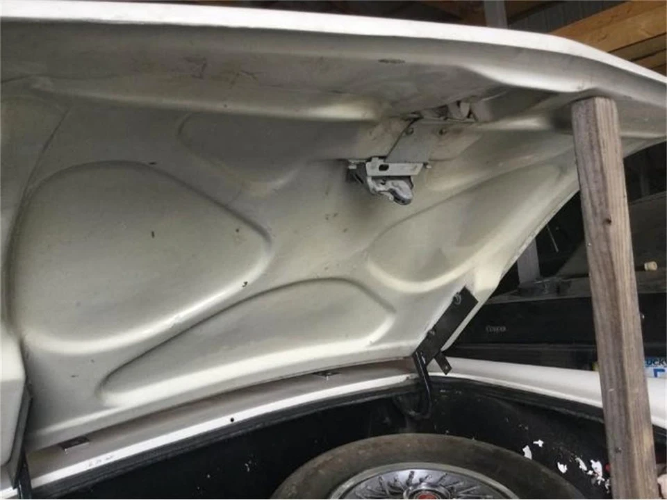 1980 Ford Thunderbird 8th Gen - Image 11 of 12