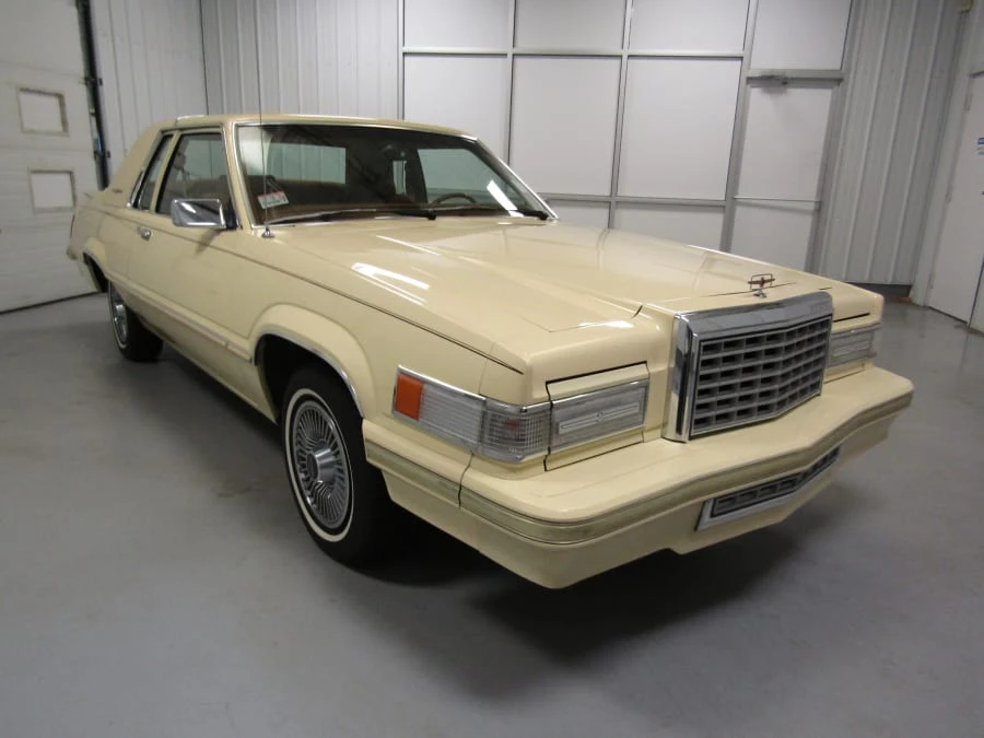 1980 Ford Thunderbird 8th Gen - Image 12 of 12