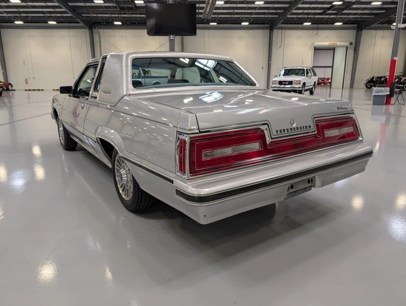 1980 Ford Thunderbird 8th Gen - Image 3 of 16