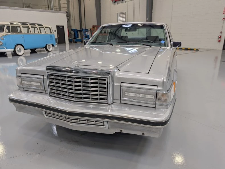 1980 Ford Thunderbird 8th Gen - Image 8 of 16
