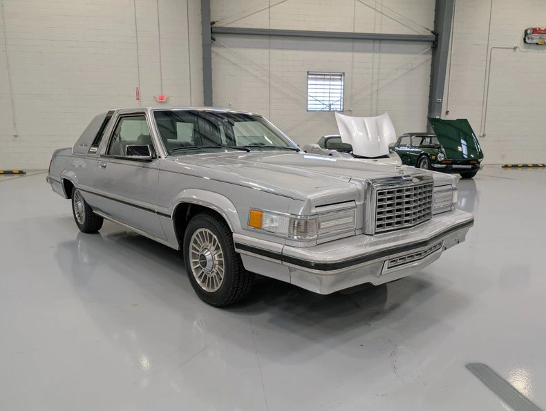 1980 Ford Thunderbird 8th Gen - Image 6 of 16
