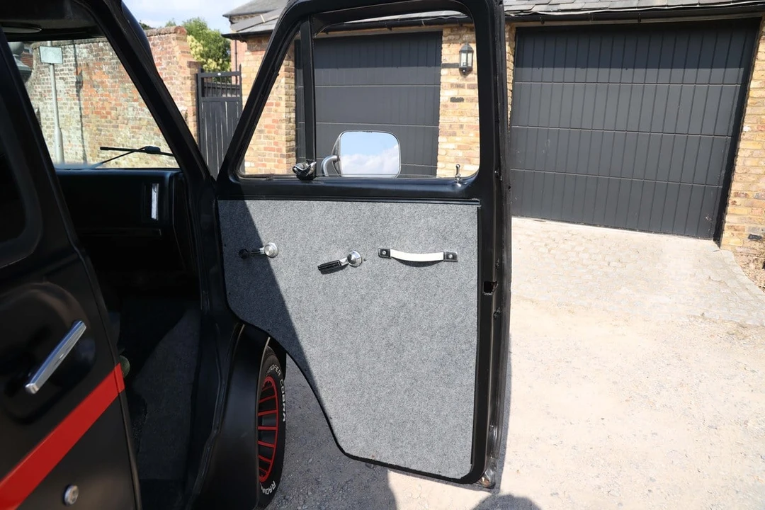 1980 GMC G-series Van - Image 25 of 31