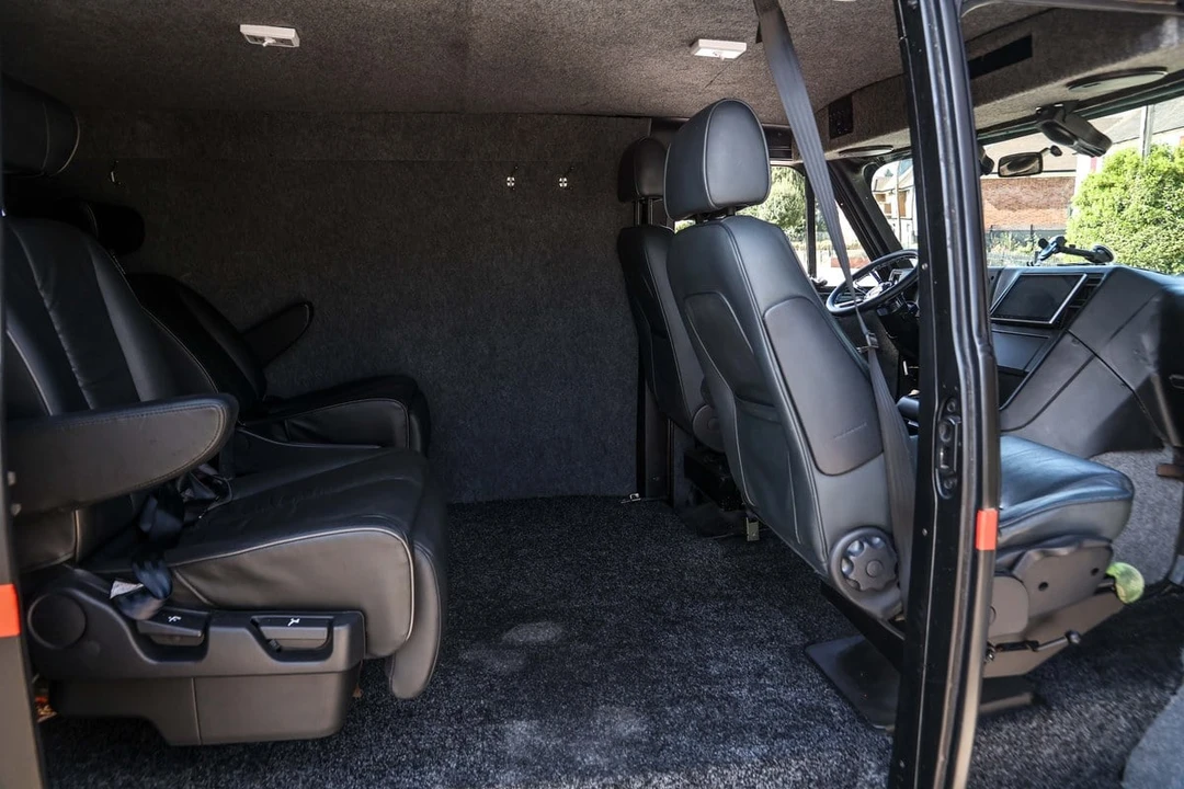1980 GMC G-series Van - Image 21 of 31