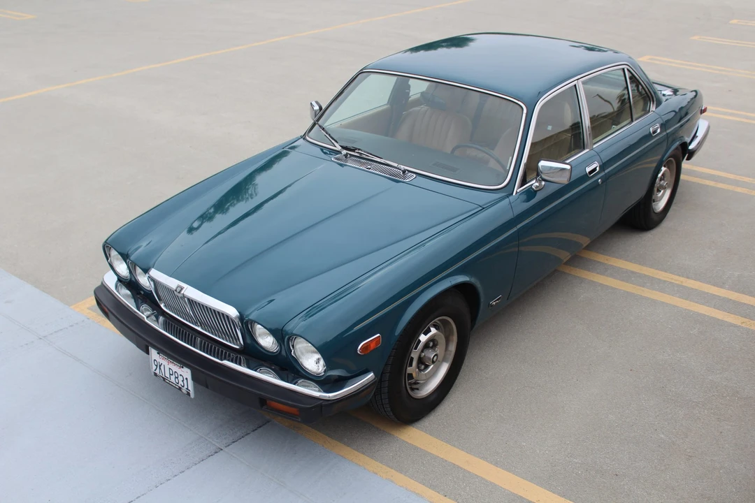1980 Jaguar XJ Series 3 - Image 2 of 31