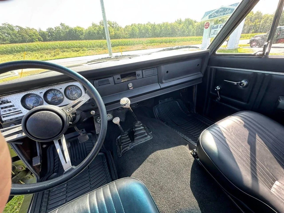 1980 Jeep SJ Gladiator - Image 22 of 31