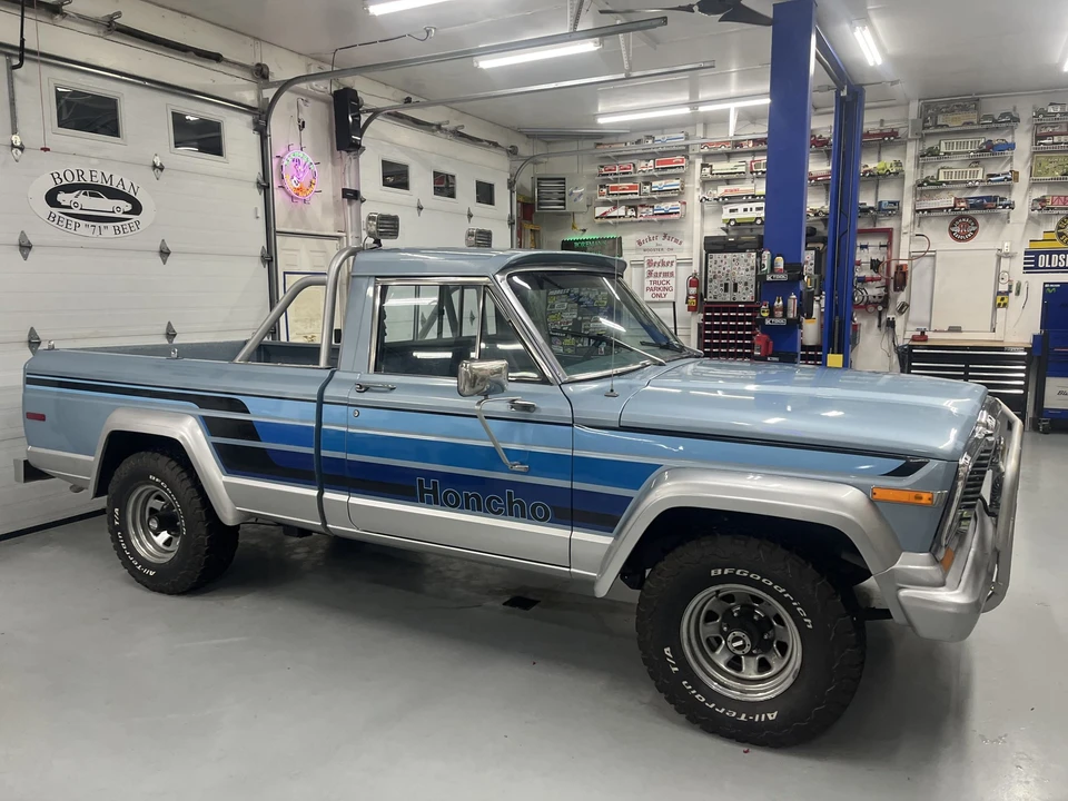 1980 Jeep SJ Gladiator - Image 7 of 31