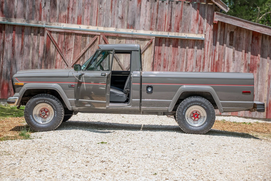 1980 Jeep SJ Gladiator - Image 3 of 31