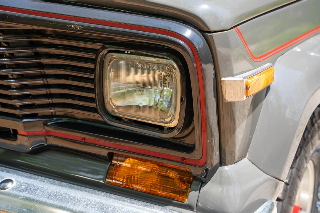 1980 Jeep SJ Gladiator - Image 19 of 31