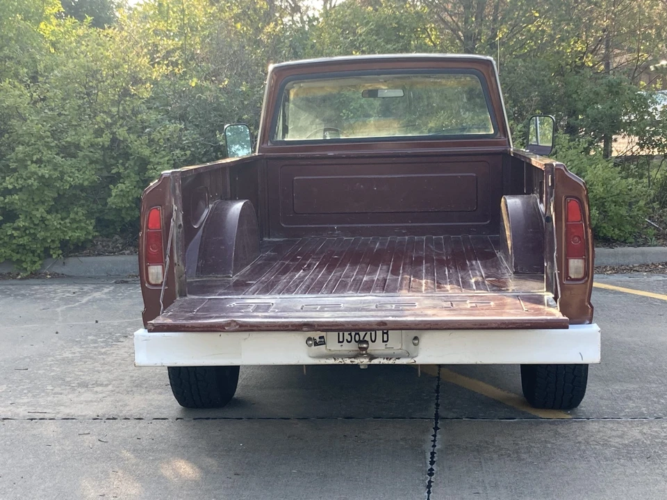 1980 Jeep SJ Gladiator - Image 15 of 31