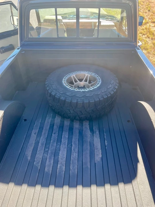 1980 Jeep SJ Gladiator - Image 9 of 21