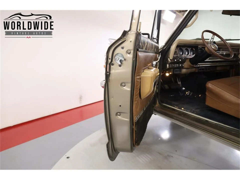 1980 Jeep SJ Wagoneer - Image 26 of 31