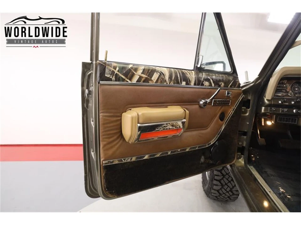 1980 Jeep SJ Wagoneer - Image 28 of 31