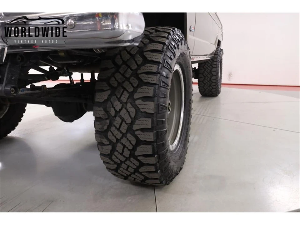 1980 Jeep SJ Wagoneer - Image 11 of 31