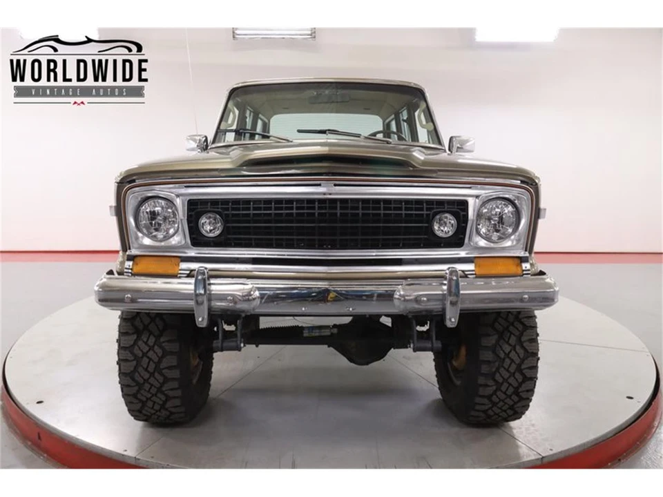 1980 Jeep SJ Wagoneer - Image 15 of 31