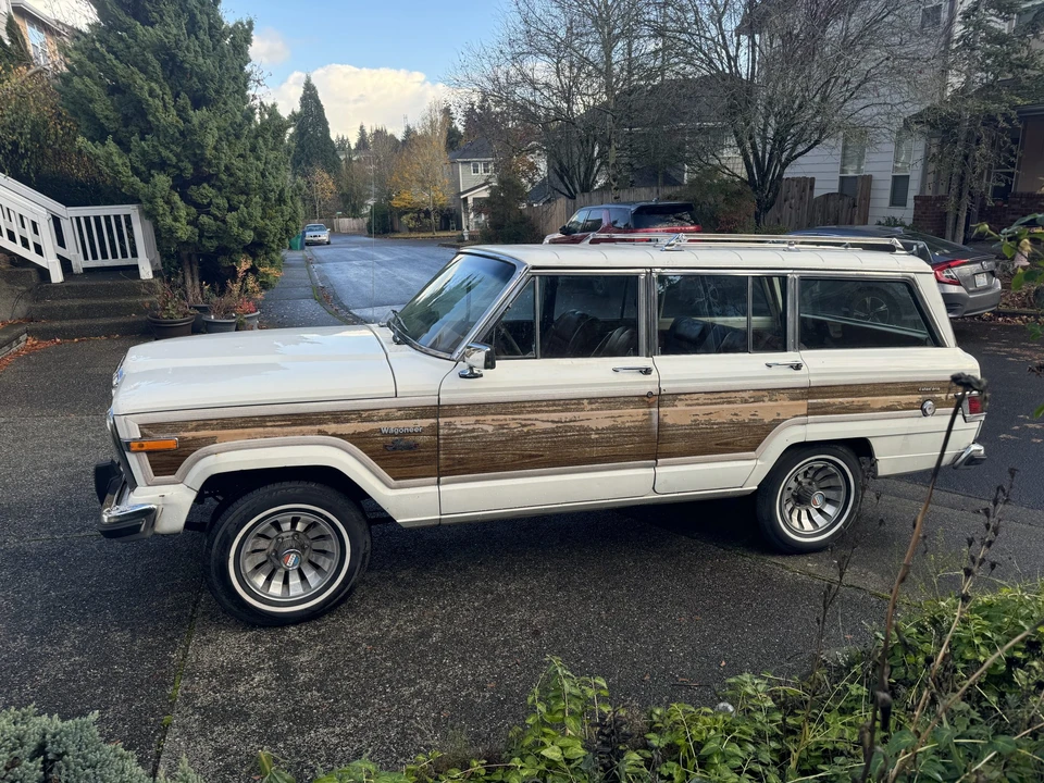 1980 Jeep SJ Wagoneer - Image 15 of 31