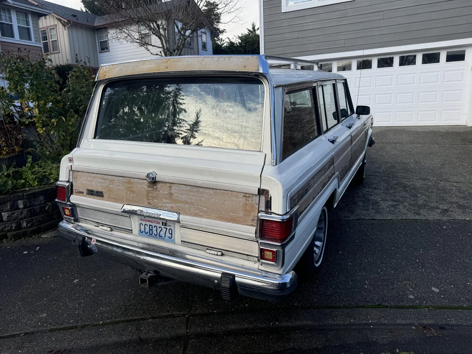 1980 Jeep SJ Wagoneer - Image 9 of 31
