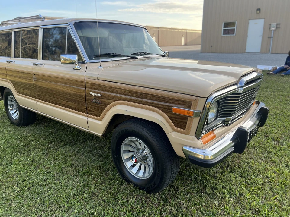 1980 Jeep SJ Wagoneer - Image 24 of 31
